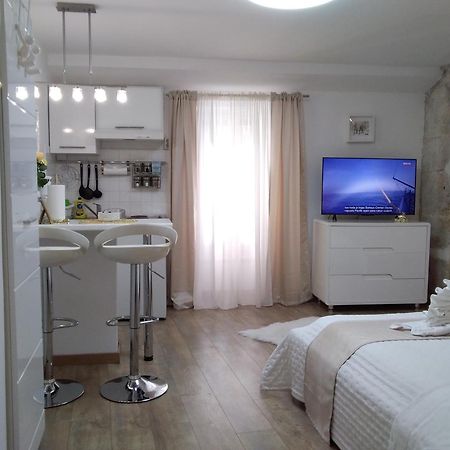 Private Apartments In Diocletians Palace スプリト エクステリア 写真
