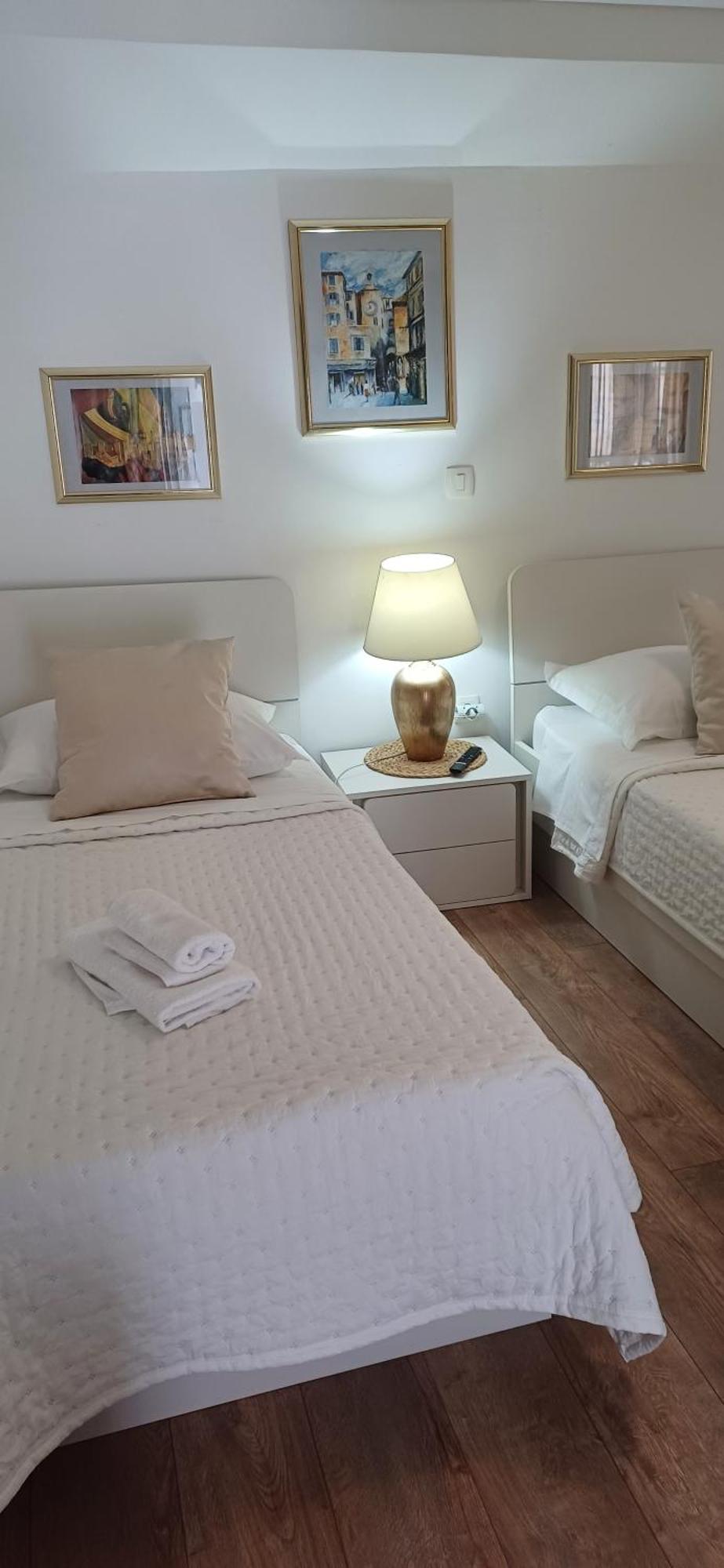 Private Apartments In Diocletians Palace スプリト エクステリア 写真