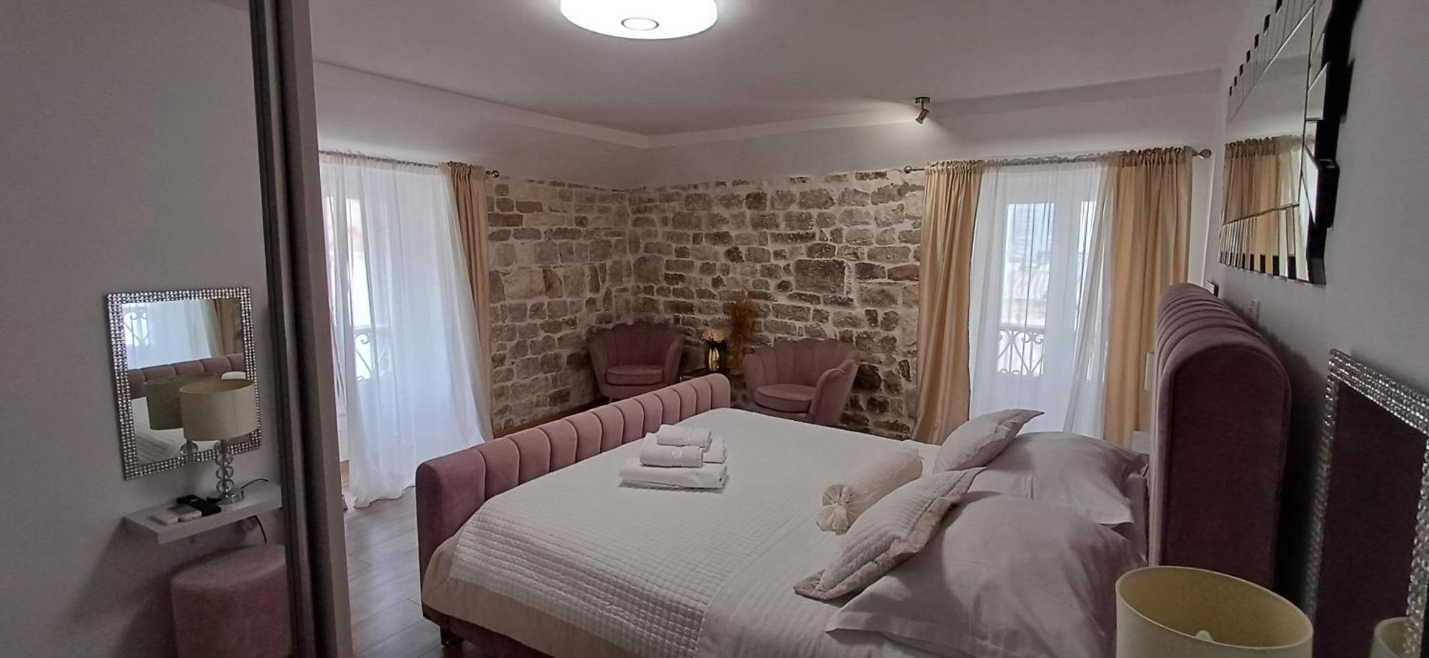 Private Apartments In Diocletians Palace スプリト エクステリア 写真