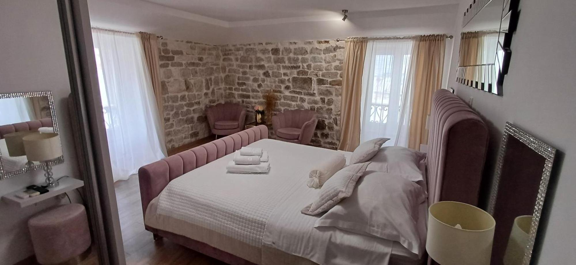 Private Apartments In Diocletians Palace スプリト エクステリア 写真