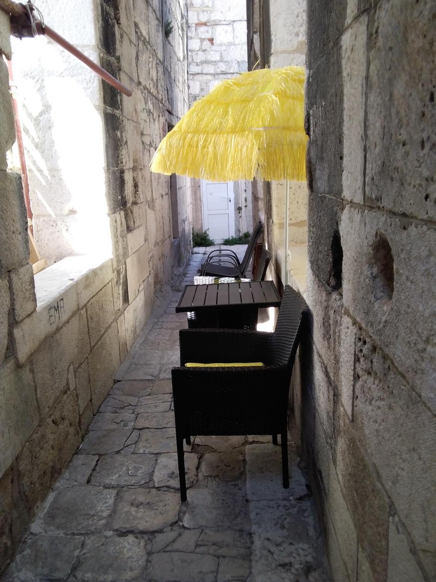 Private Apartments In Diocletians Palace スプリト エクステリア 写真
