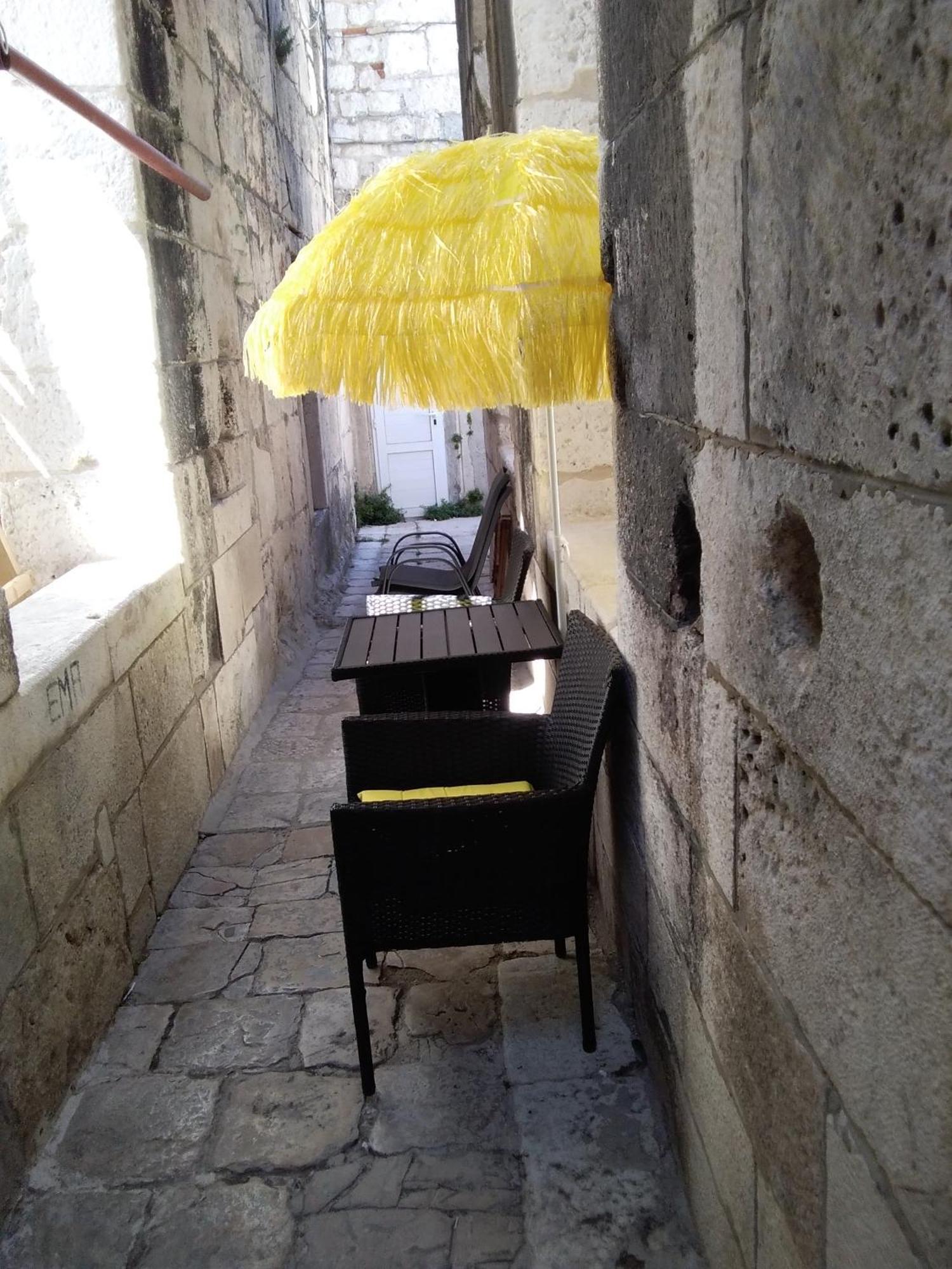 Private Apartments In Diocletians Palace スプリト エクステリア 写真