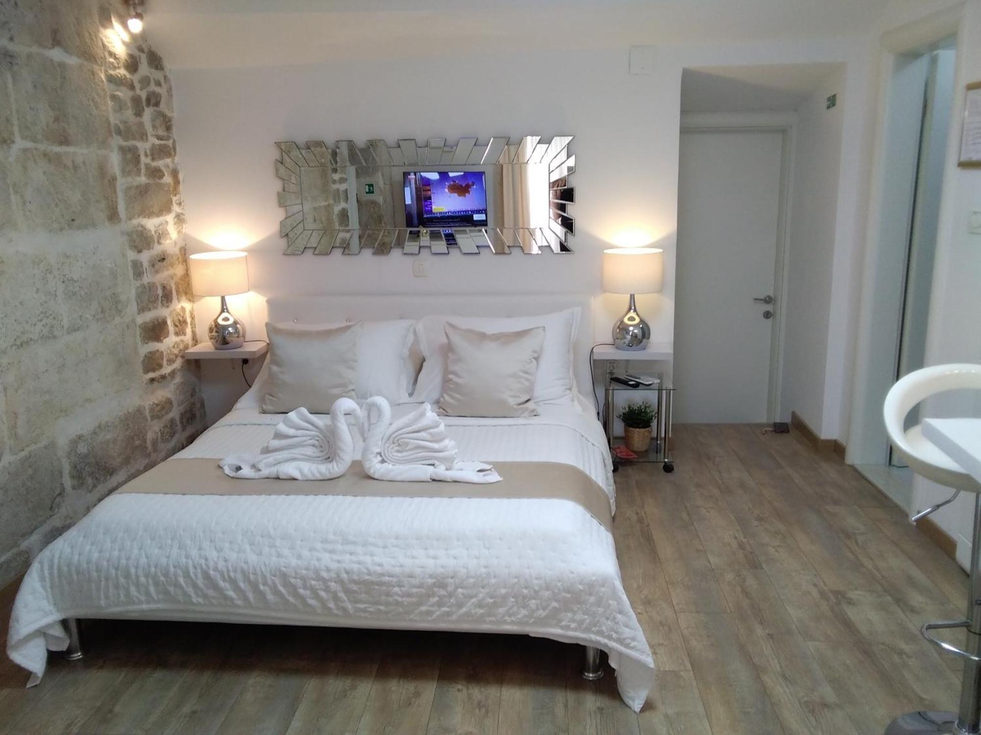 Private Apartments In Diocletians Palace スプリト エクステリア 写真