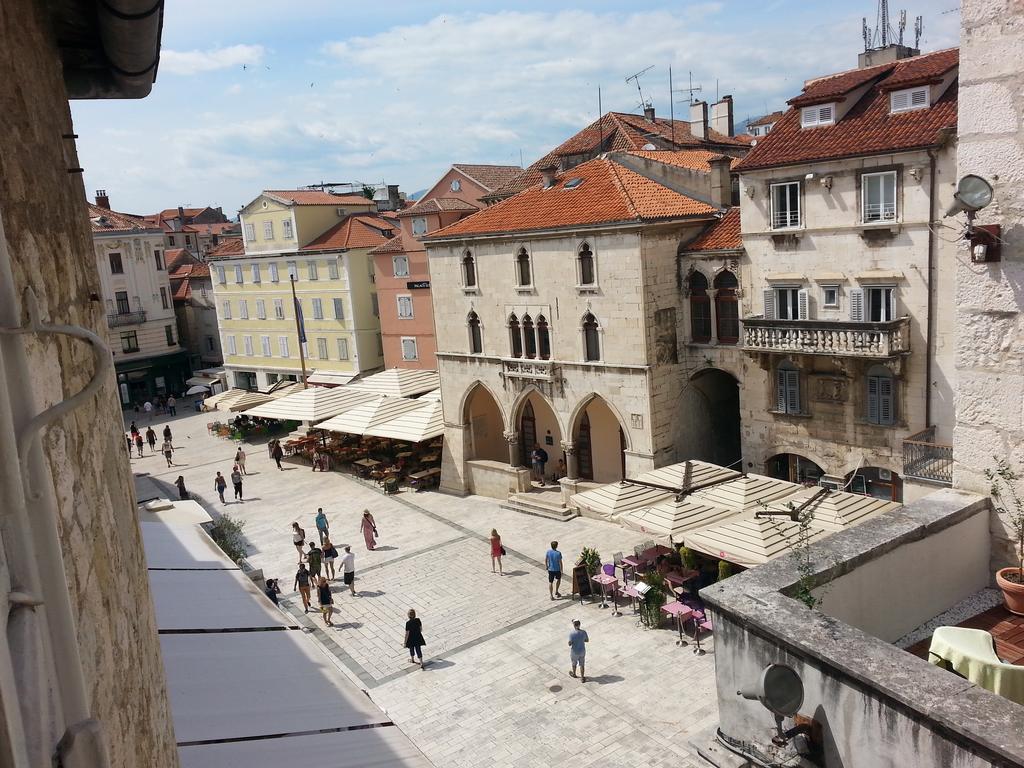 Private Apartments In Diocletians Palace スプリト エクステリア 写真